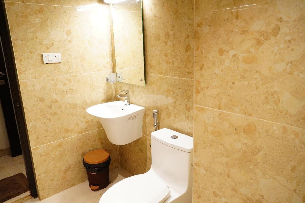 L. R Residency Hotel Kanchipuram Exterior photo