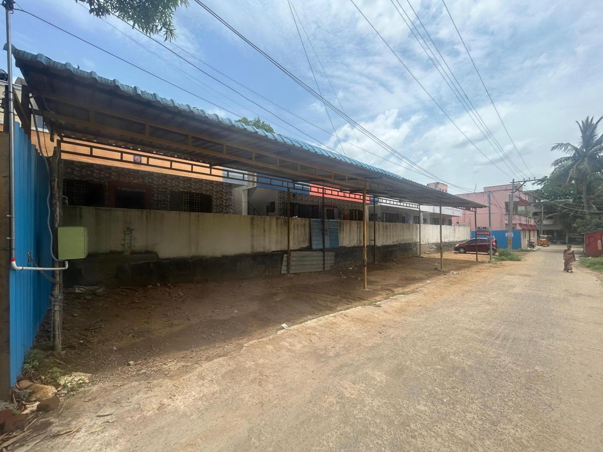 L. R Residency Hotel Kanchipuram Exterior photo